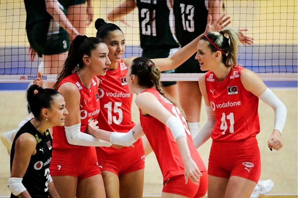 Filenin son sultanı alt üst etti ortalığı 12